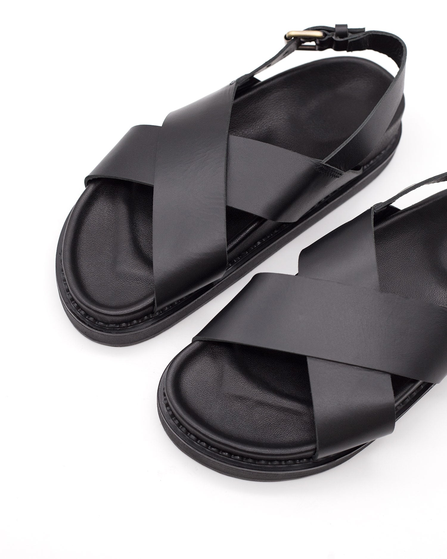 Black Farniento leather sandals